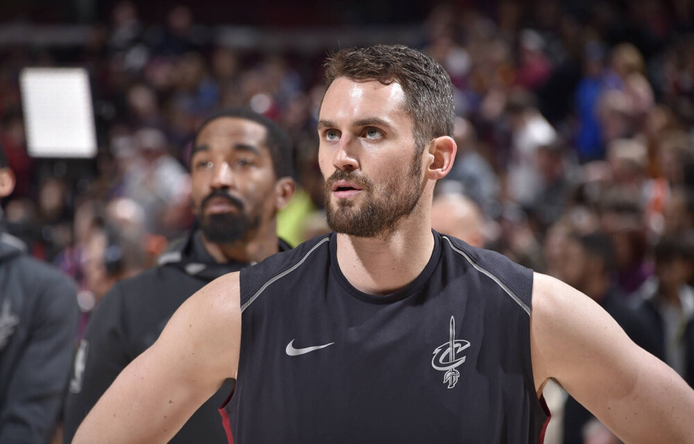 火箭自食其 火箭自食其