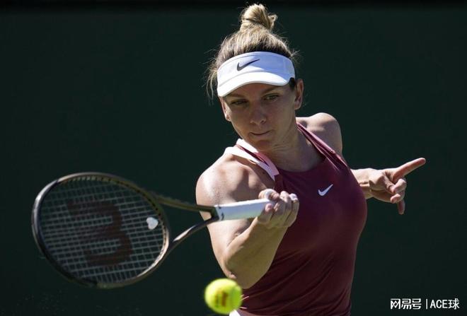 教练团队利 教练团队利