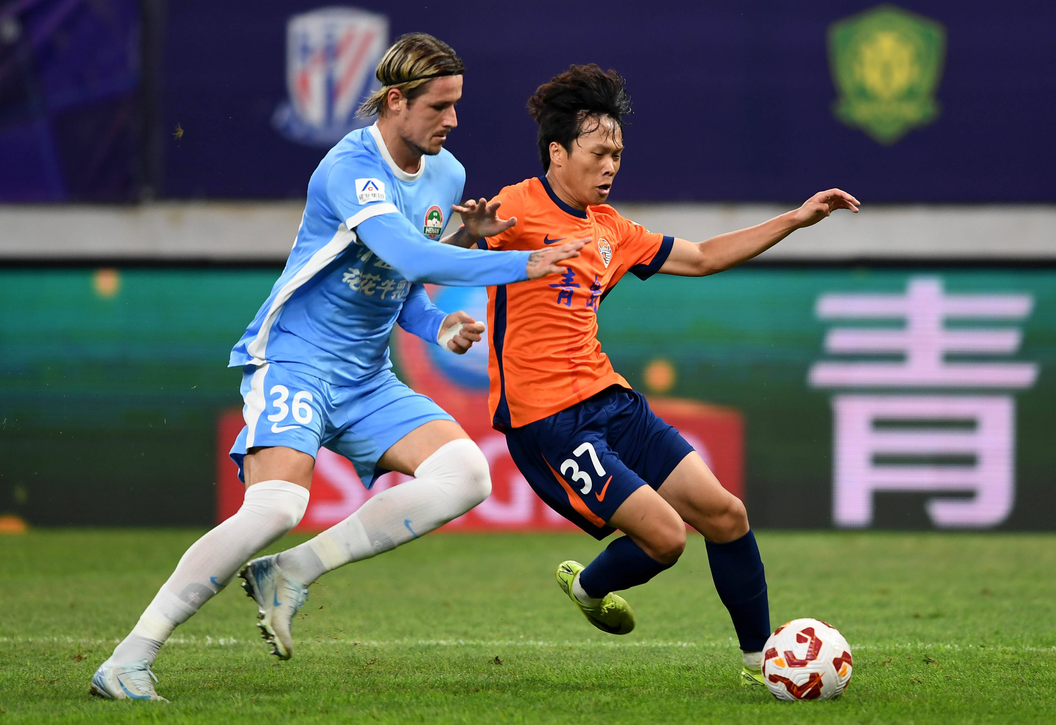 超主场的高 超主场的高