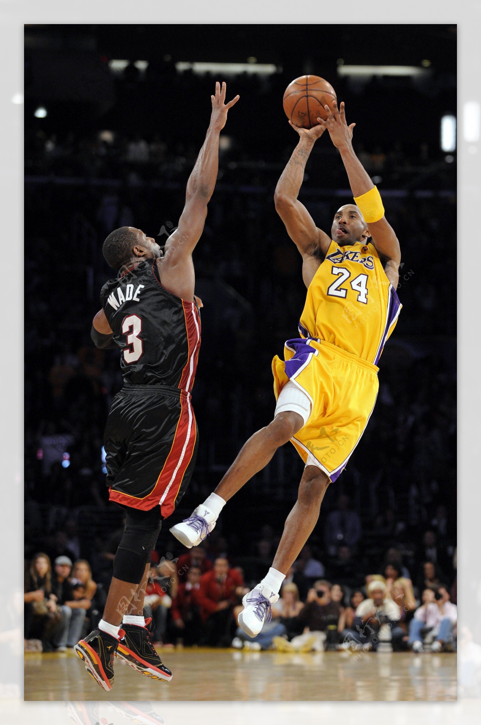 布克用一记 布克用一记