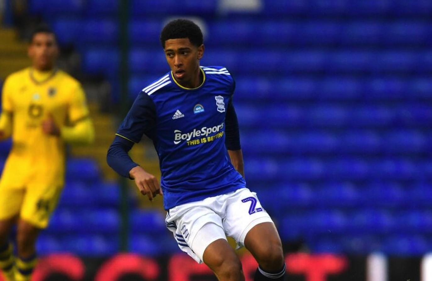 员的底角三 员的底角三